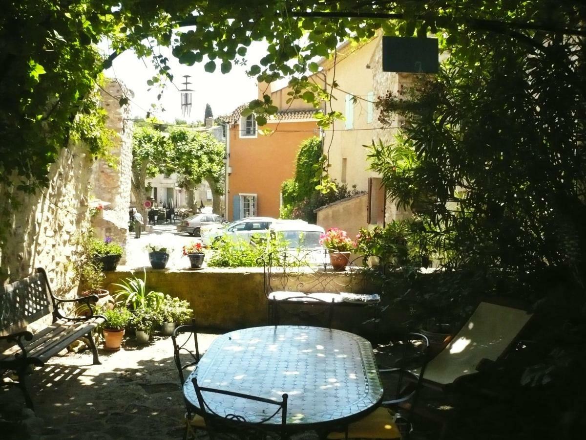 Soleil Et Ombre 호텔 Villedieu  외부 사진